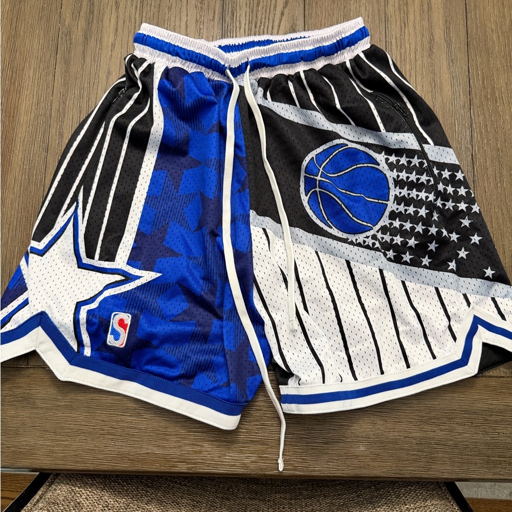 Men’s Swingman Orlando Magic Inspired Shorts Sz M ( Fit oversized like L)